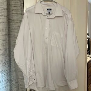 Izod Button Down